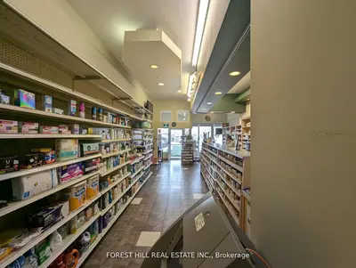 9100 Jane Street 16, Vaughan, On L4k 0a4
