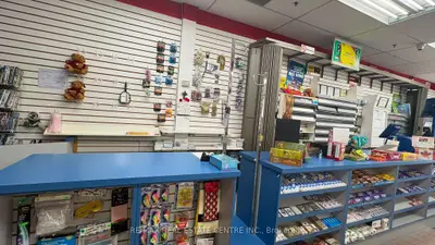 1 Mintleaf Gate N 5&6, Markham, On L3p 5x4