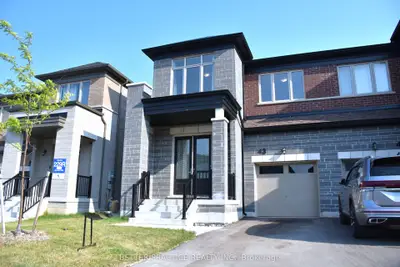Semi-Detached in East Gwillimbury