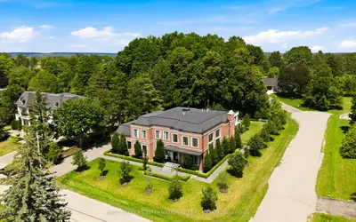 6 Forestave Crescent, King, On L0g 1n0