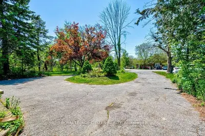 14835 Jane Street, King, On L7b 1a3