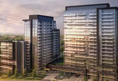 Condo Apartment in Vaughan