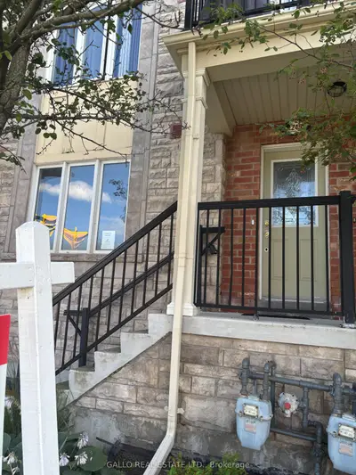 2245 Bur Oak Avenue 86, Markham, On L6e 0c2