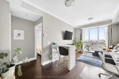 Condo Apartment in Markham