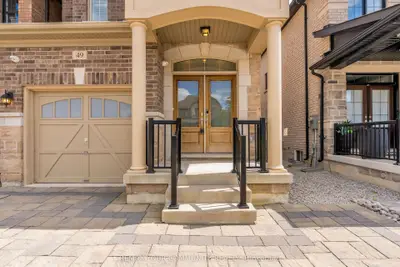 49 Zenith Avenue, Vaughan, On L4h 4k9