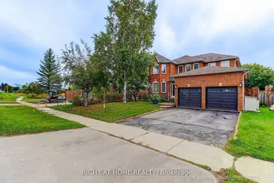71 Church Street, Georgina, On L4p 0k7