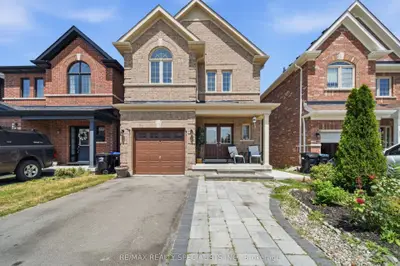 Detached in Bradford West Gwillimbury