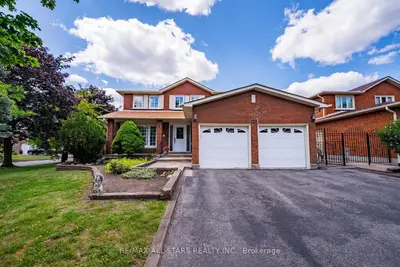 Detached in Markham