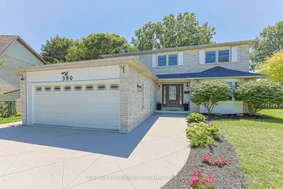 Detached in Newmarket