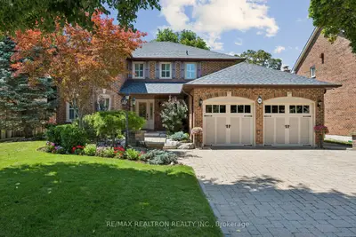 86 Reeve Drive, Markham, On L3p 6c4