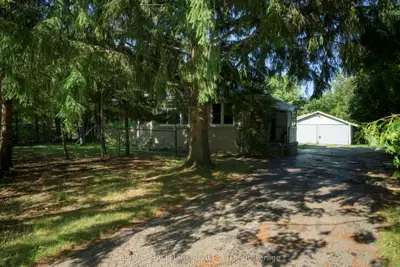 4 Crestview Road, King, On L0g 1n0