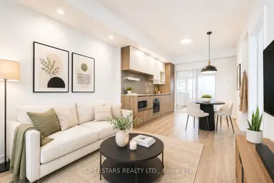 Condo Apartment in Vaughan