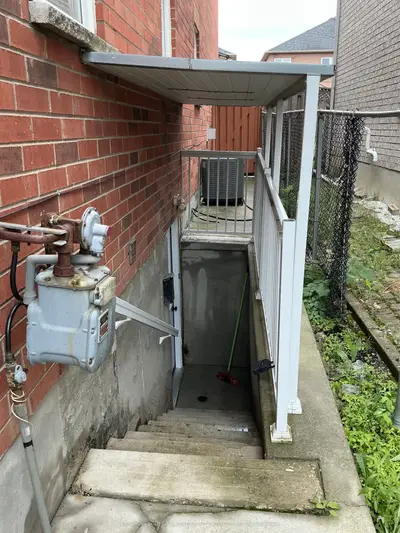 88 Casabel Drive Bsmt, Vaughan, On L6a 3l8