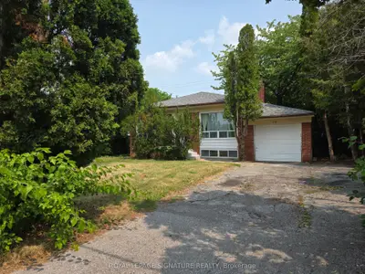 Detached in Richmond Hill