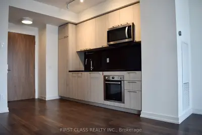 Condo Apartment in Markham