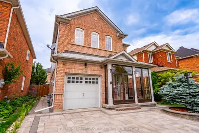 Detached in Whitchurch-Stouffville