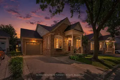 Detached in Markham