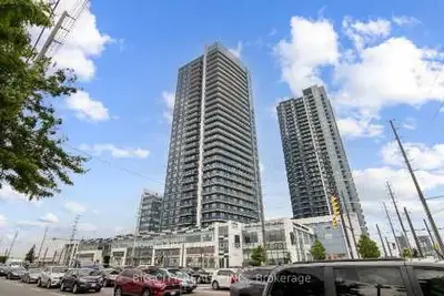 Condo Apartment in Vaughan