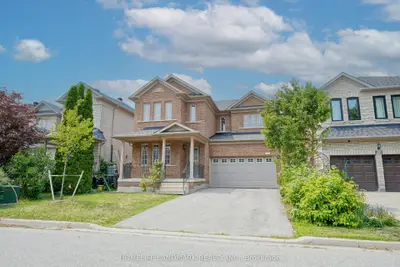 Detached in Markham