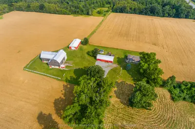 Farm in Brock