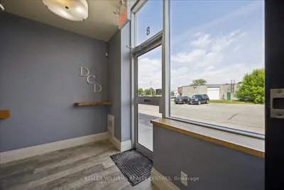 235 Industrial Parkway S 8, Aurora, On L4g 3v5