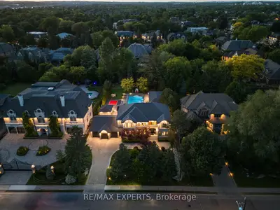 82 Westwood Lane, Richmond Hill, On L4c 6y2