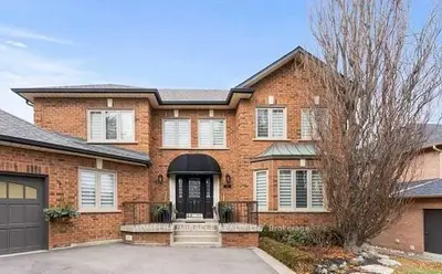Duplex in Vaughan