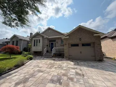 Detached in Aurora