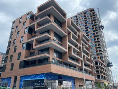 Condo Apartment in Markham