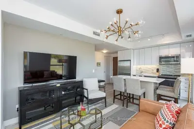 271 Sea Ray Avenue B313, Innisfil, On L4s 0l9
