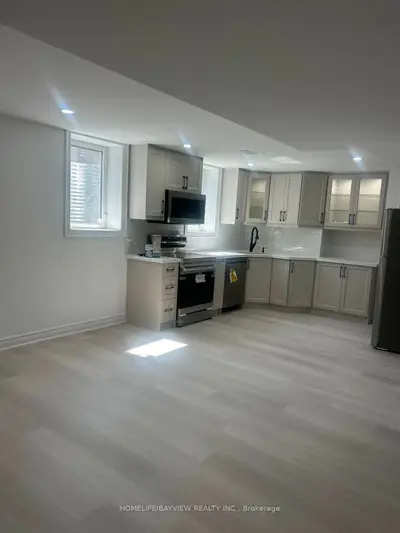Detached in Bradford West Gwillimbury