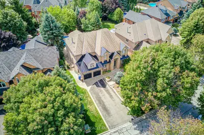 Detached in Newmarket