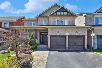 Detached in Richmond Hill