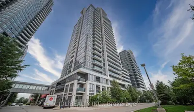 7165 Yonge Street 902, Markham, On L3t 0c9