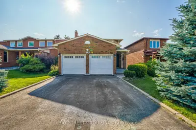 169 Killian Road Room A, Vaughan, On L6a 1a8