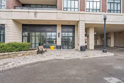 2396 Major Mackenzie Drive W 220, Vaughan, On L6a 4y1