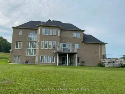245 Pine Hill Road, Bradford West Gwillimbury, On L3z 0h1
