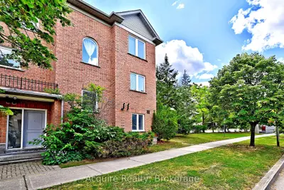 58 Leitchcroft Crescent, Markham, On L3t 7w1