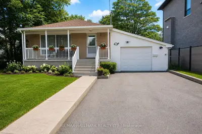 Lower Level in Richmond Hill