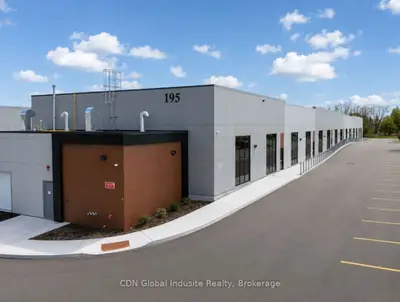 195 Cachet Woods Court #6, Markham, On L6c 0z8
