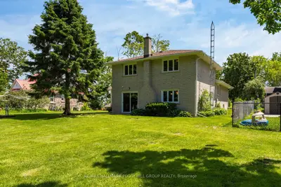 2222 Victoria Street, Innisfil, On L9s 1k5
