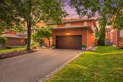 Detached in Aurora