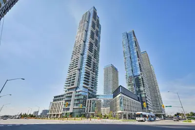 Condo Apartment in Vaughan