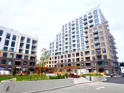 Condo Apartment in Vaughan