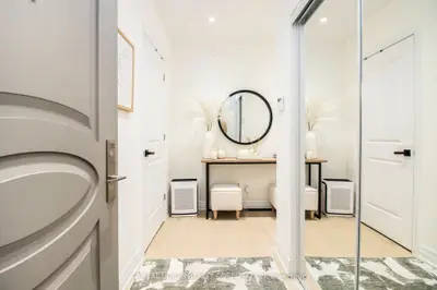 9075 Jane Street 2102, Vaughan, On L4k 0l7