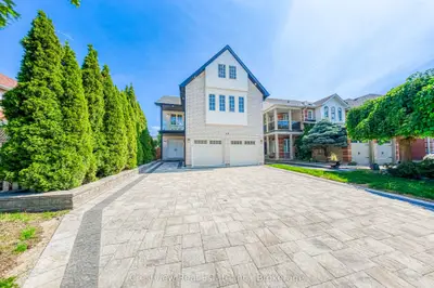 49 Sandham Crescent, Markham, On L3s 3m2