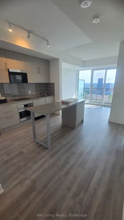Condo Apartment in Markham
