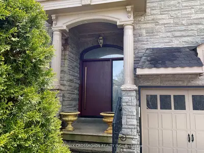 129 Lakeland Crescent, Richmond Hill, On L4e 3a1