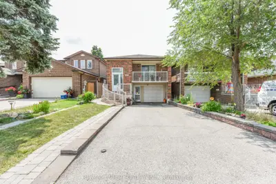 Detached in Vaughan