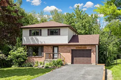 54 Dorothy Avenue, Georgina, On L0e 1r0